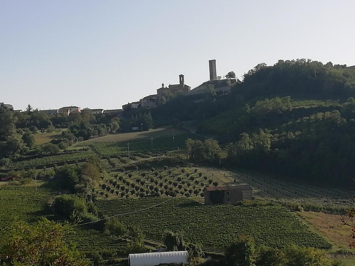 La Giribaldina Winery & Farmhouse Calamandrana Exterior photo
